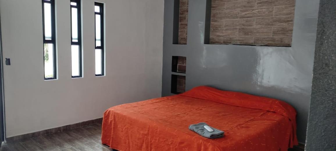 Suites Las Flores Matlapa Eksteriør bilde
